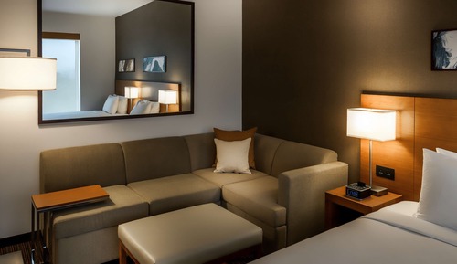 Zimmer, 1 King-Bett und Schlafsofa