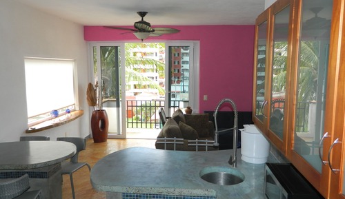 Condo Master 2 Bedroom