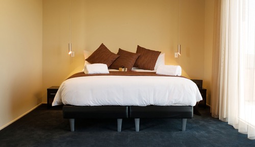 Luxury-Zimmer, 2 Schlafzimmer (Collage)