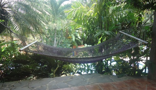 Dreibettzimmer, Balkon, Poolblick