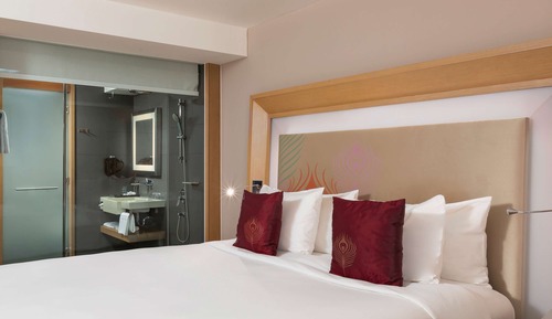 Deluxe Room with Large King Bed & Sofa