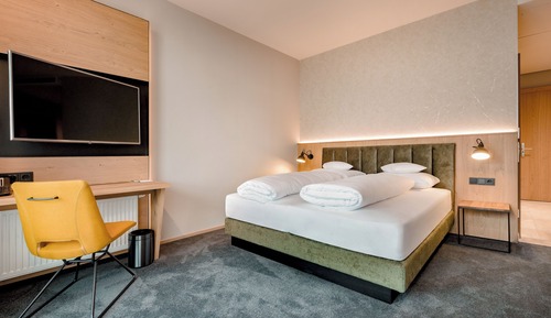Deluxe-Doppelzimmer zur Einzelnutzung, 1 King-Bett, Bergblick