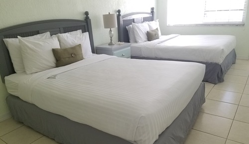 Doppelzimmer, 2 Queen-Betten, Kochnische