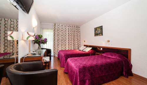 Deluxe-Dreibettzimmer
