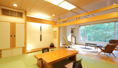 Traditional-Zimmer, Nichtraucher (Japanese Style with Flooring living)