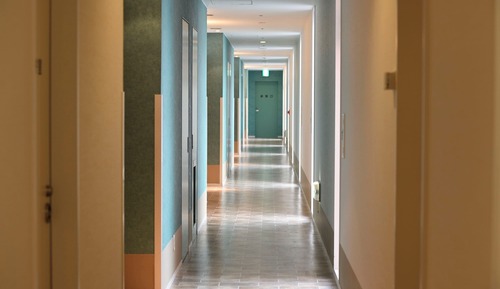 Ferienhütte, Raucher (shower booth)