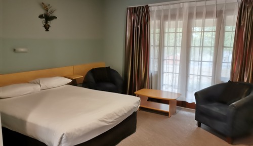 Standardzimmer, Nichtraucher, Kochnische (Queen Room min 3 nights)