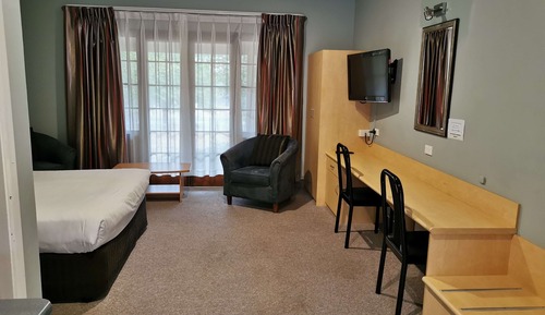 Deluxe-Zimmer, Nichtraucher, Kochnische (Deluxe Queen/Twin Min 3n)