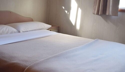 Standard-Studio, Kochnische