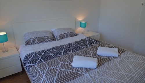 Ferienhaus, 4 Schlafzimmer, Seeblick, Seeseite