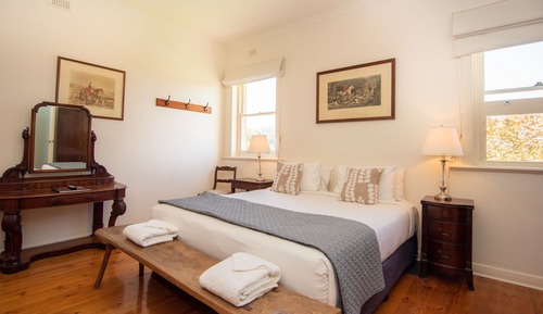 Apartment (Longview Homestead Shiraz)
