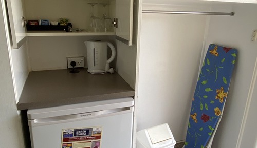 Standard-Zweibettzimmer, Nichtraucher, zum Innenhof hin