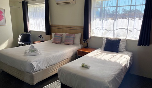 Standardzimmer, Nichtraucher (Queen Twin Share)