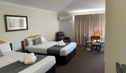 Business-Apartment (Self-Contained)