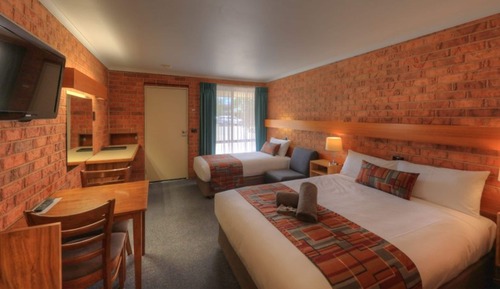 Zimmer (Twin Room )