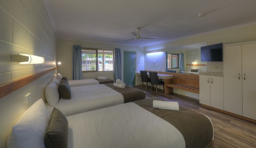 Basic-Dreibettzimmer, Mehrere Betten