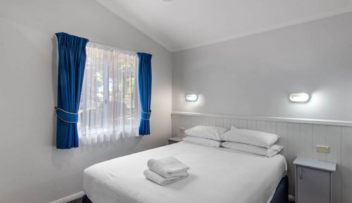 Deluxe-Ferienhütte, 2 Schlafzimmer (Treetop Spa)