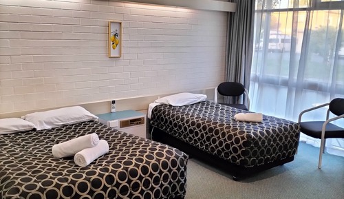 Zimmer (Disabled Friendly)