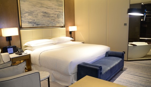 Zimmer, 1 King-Bett, Nichtraucher, Stadtblick