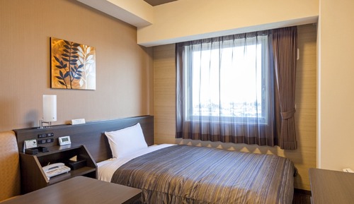 Comfort-Einzelzimmer, Nichtraucher (smoking booth on the floor)