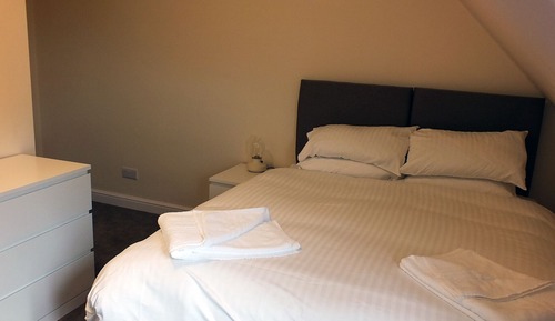 Basic-Doppel- oder -Zweibettzimmer, mit Bad, Meerblick (Double or Twin Room)