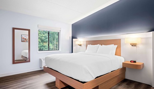 Suite, 1 King-Bett, Nichtraucher, Whirlpool (Shower Only)