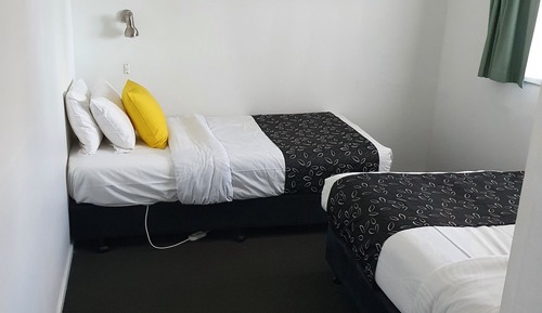 Familienzimmer (2)