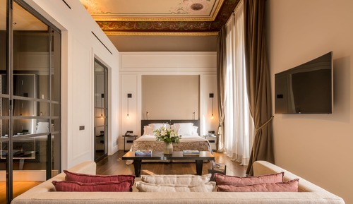 Suite (Sant Francesc)
