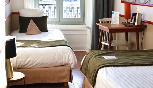 Zweibettzimmer