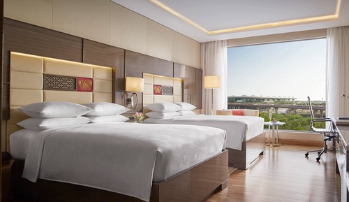 Executive-Zimmer, 2 Doppelbetten, Nichtraucher, Poolblick