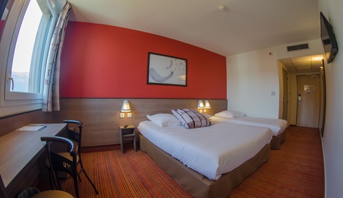 Standard-Dreibettzimmer