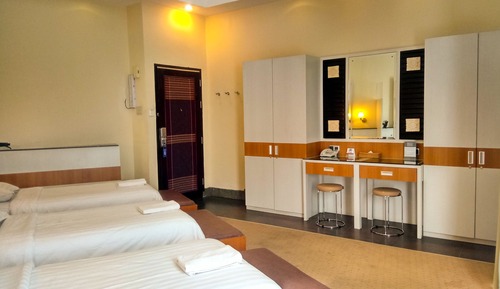 Tongging Point Lodge Superior