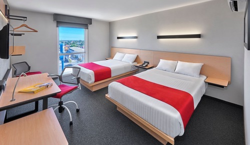 Zimmer, 2 Doppelbetten