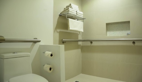 Standardzimmer, 2 Queen-Betten, barrierefrei