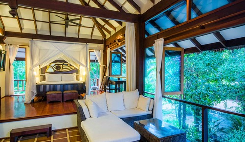 Villa, 2 Schlafzimmer, zum Garten hin