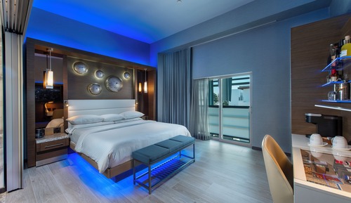 Standardzimmer, 1 King-Bett, Blick auf den Innenhof