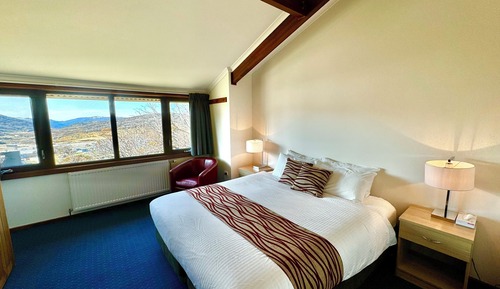 Premier-Dreibettzimmer