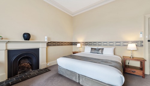 Superior-Zimmer, 1 King-Bett, Badewanne, Stadtblick