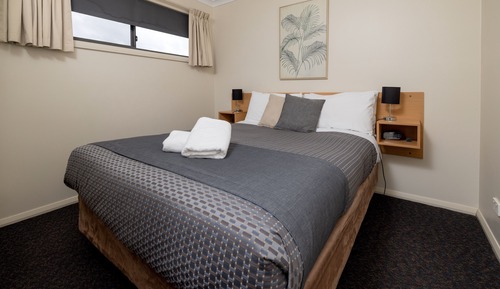 Ferienhütte, 2 Schlafzimmer (Llanherne)