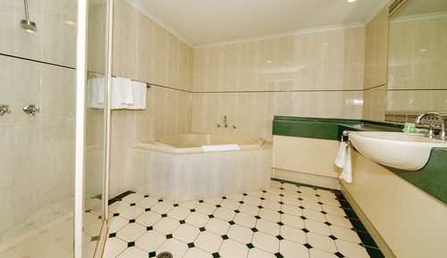 Standard-Suite, Kochnische