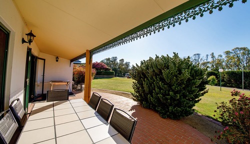 Familienvilla, 3 Schlafzimmer, barrierefrei, zum Garten hin