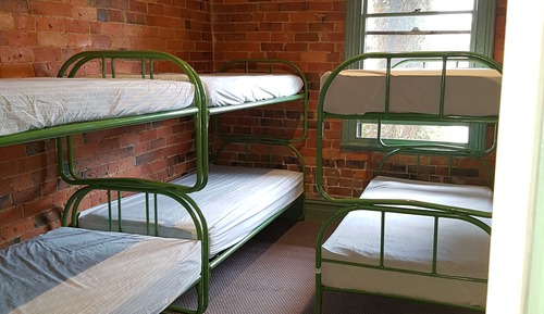 Gemeinsamer Schlafsaal ( 6 Bed Dorm)