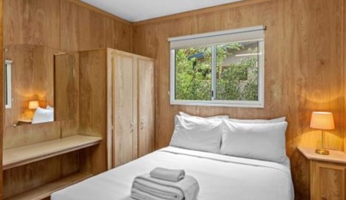 Economy-Studio (Cabin - Sleeps 4)