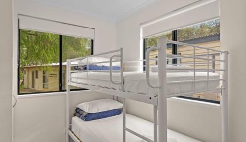 Superior-Ferienhütte, 2 Schlafzimmer (Sleeps 4)