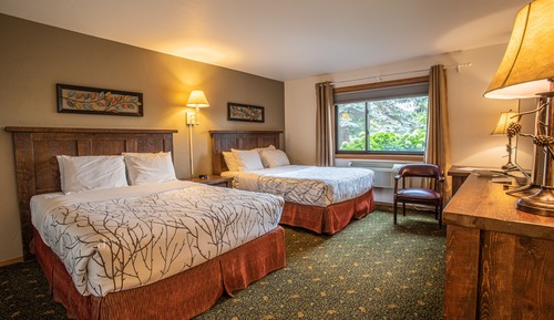 Deluxe-Doppelzimmer, Mehrere Betten (No Pets)