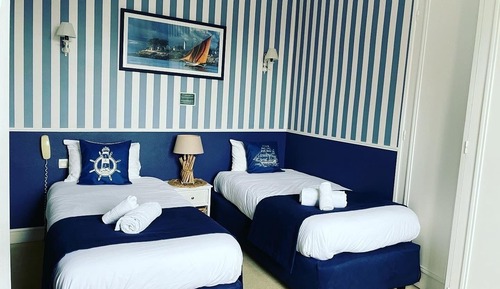 Standard-Doppelzimmer