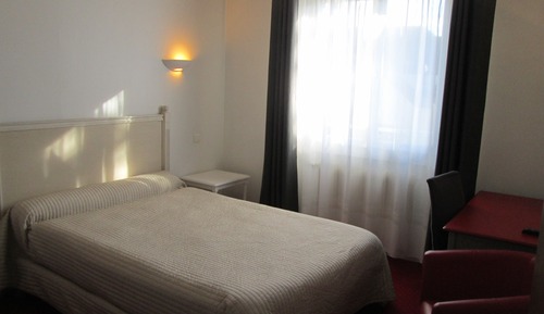 Doppelzimmer, Gartenblick