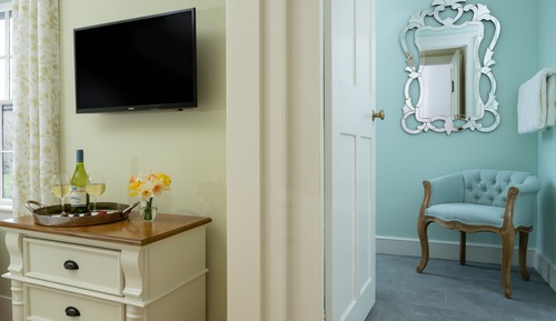 Junior-Zimmer, 1 Queen-Bett, Gartenblick