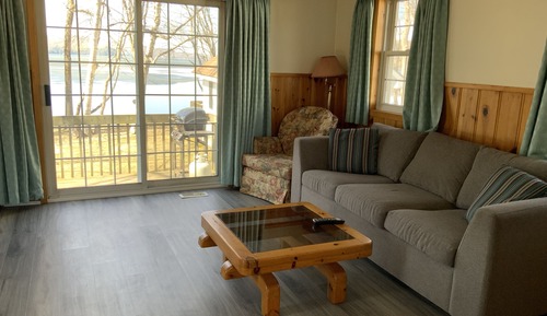 Standard-Ferienhütte, 1 King-Bett und Schlafsofa, Kamin, Seeblick (Honeymoon)