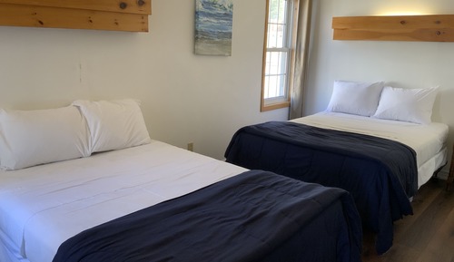 Standard-Ferienhütte, 2 Schlafzimmer, Kamin, Seeblick (The Moose)